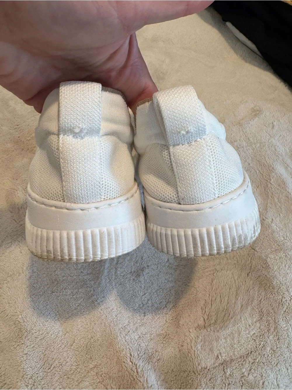 Sofft Faro Knit Mesh Low-Top Sneakers White Sz 9 Lightweight Arch Support